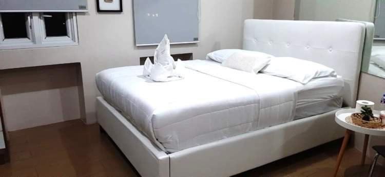 Zg-150Newport Apartment มะนิลา ภายนอก รูปภาพ